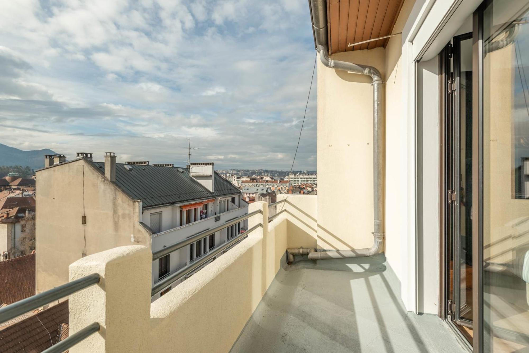 Le Beau Marcy - Contemporary City Centre Flat Annecy Exteriör bild