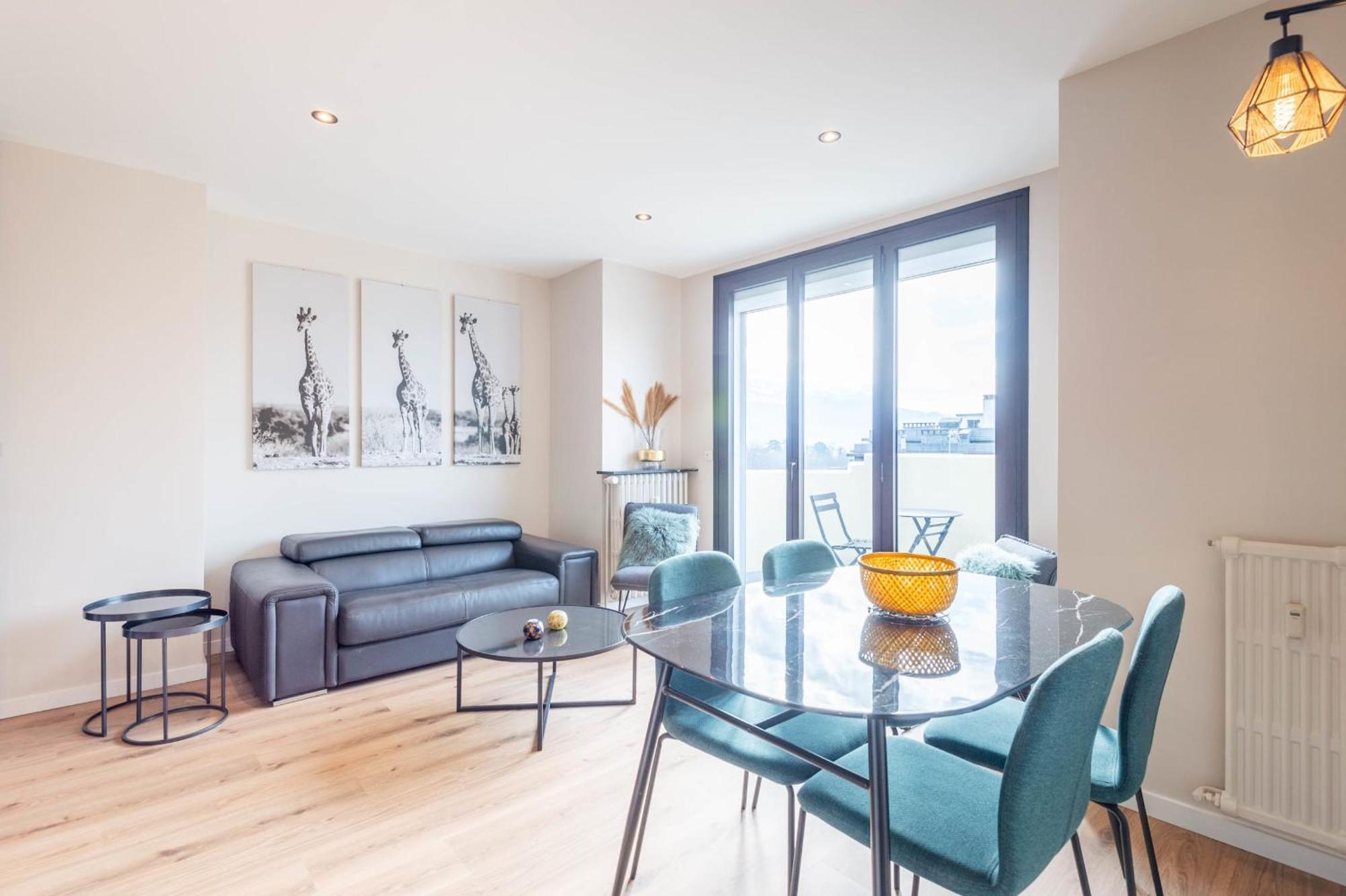 Le Beau Marcy - Contemporary City Centre Flat Annecy Exteriör bild